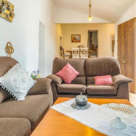 Gorgeous Home In Cajiz With Wifi Cajis Екстер'єр фото