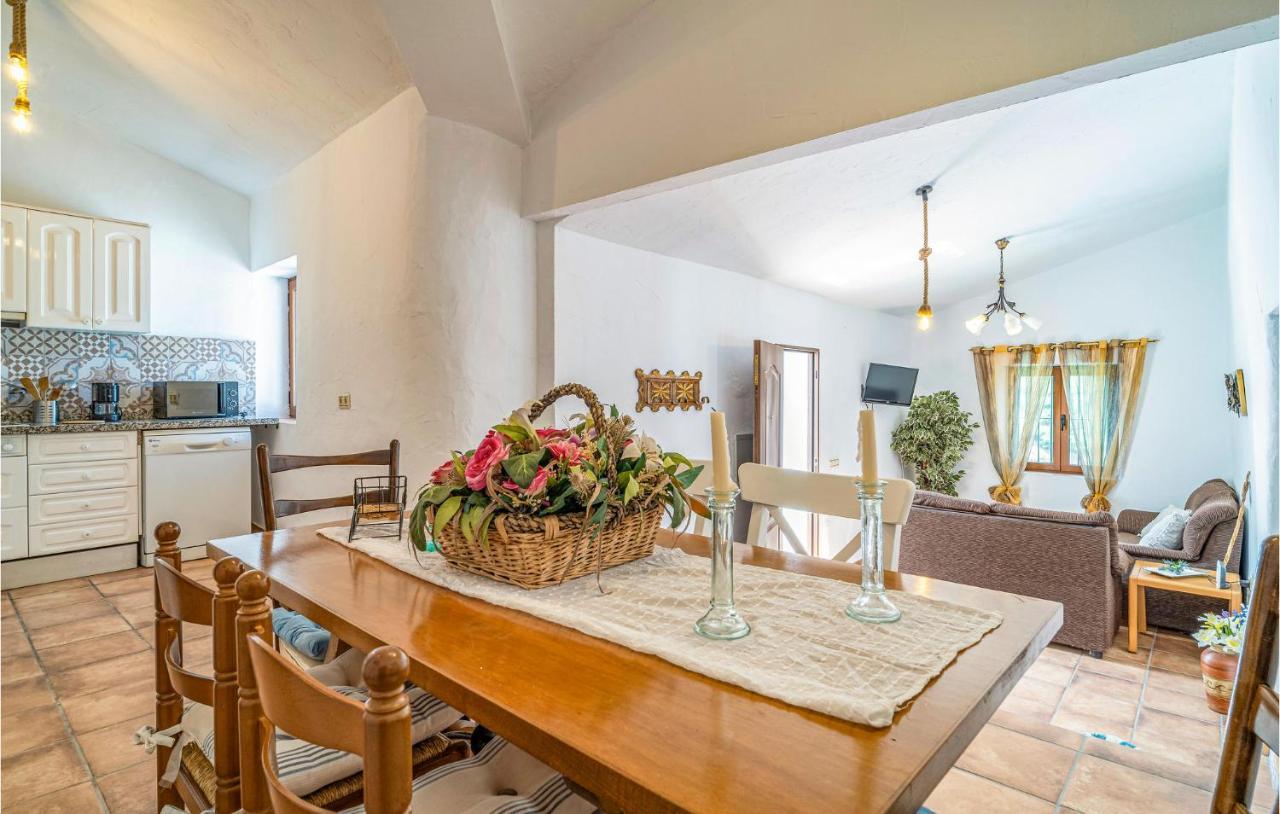 Gorgeous Home In Cajiz With Wifi Cajis Екстер'єр фото