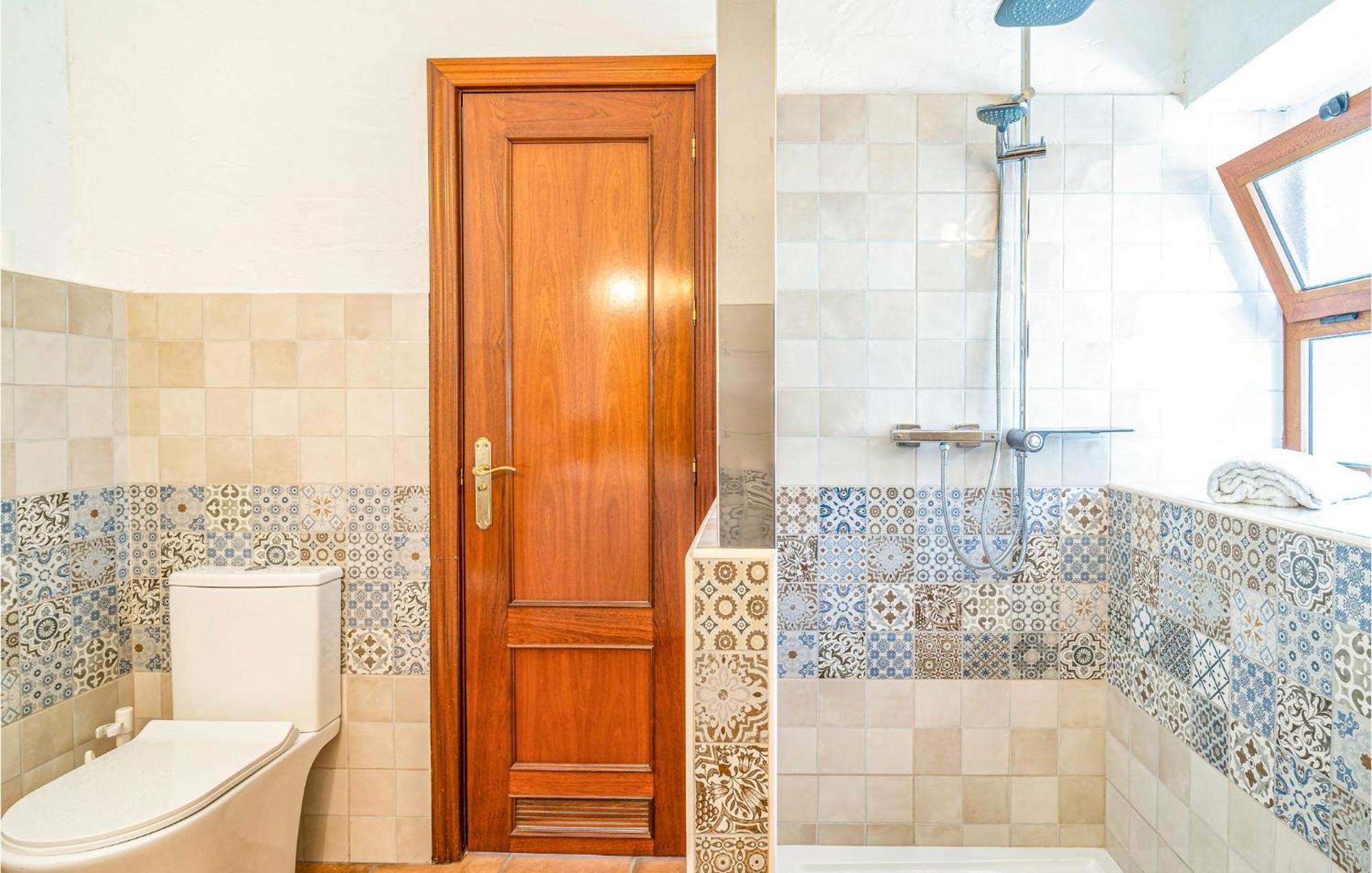 Gorgeous Home In Cajiz With Wifi Cajis Екстер'єр фото